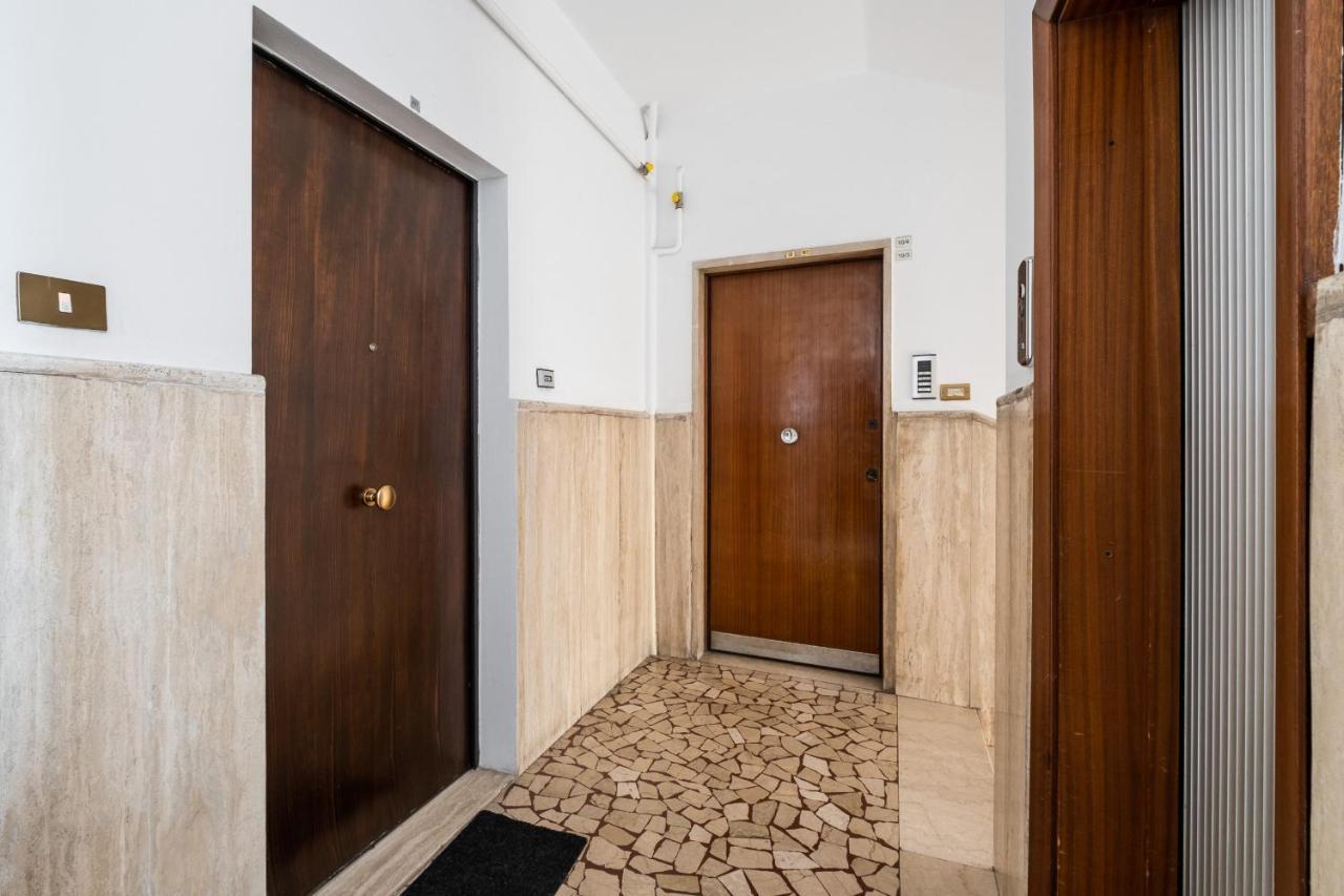 Delia'S Studios In The City Center By Wonderful Italy Болонья Екстер'єр фото
